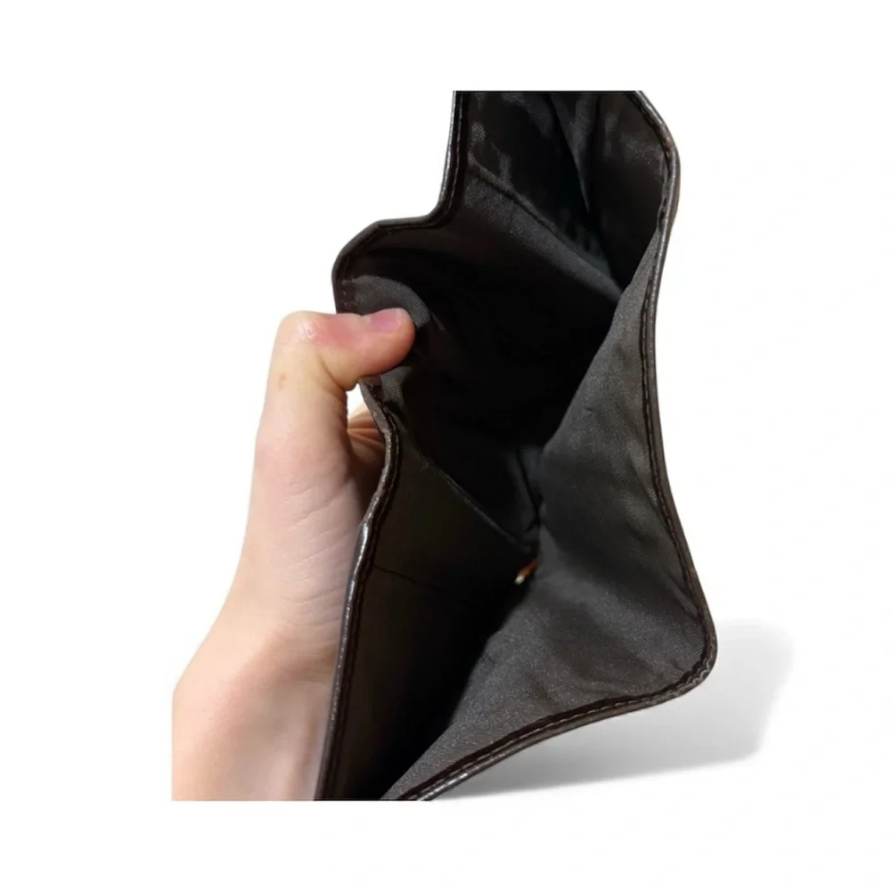 Fendi Logo‎ Canvas Wallet in Brown and Black